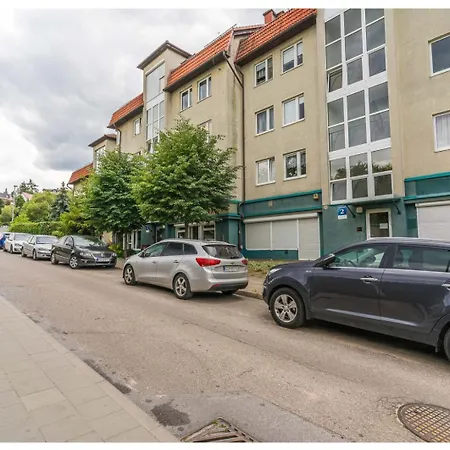 Saturn - 15 Min To Old Town منزل للإقامة