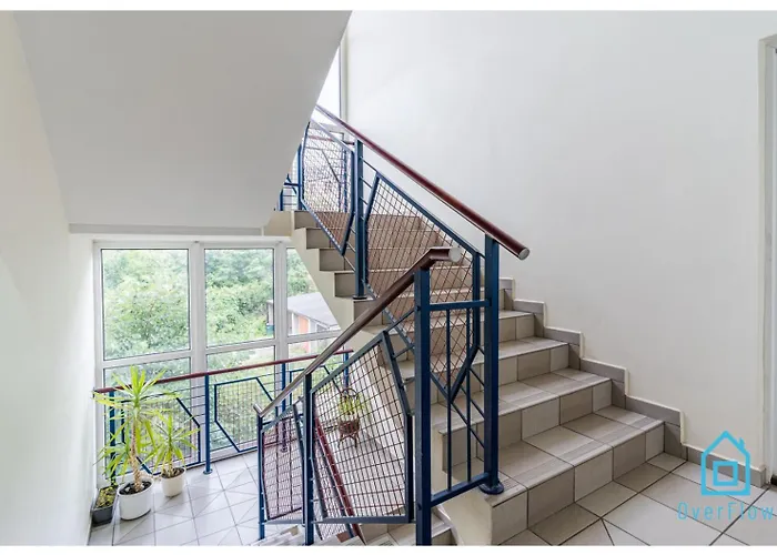 Saturn - 15 Min To Old Town *