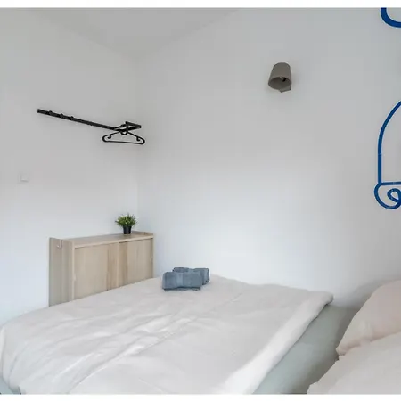 Homestay Saturn - 15 Min To Old Town